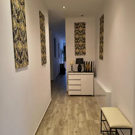 Apartman Fiona1 Centrum700m Parking Bezplatny Monitorowany Salon Tv Sypialnia Tv Kuchnia Lazienka Rekuperacja Karpacz