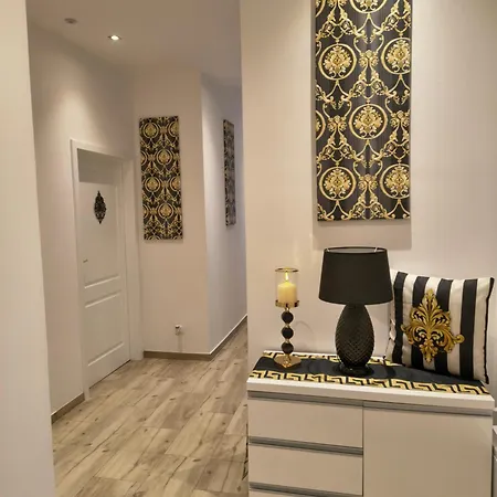 Fiona1 Centrum700m Parking Bezplatny Monitorowany Salon Tv Sypialnia Tv Kuchnia Lazienka Rekuperacja *