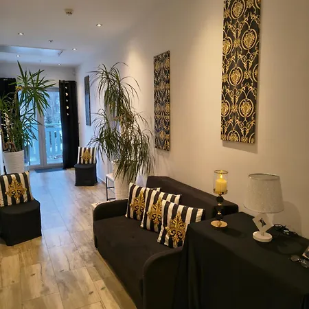 Fiona1 Centrum700m Parking Bezplatny Monitorowany Salon Tv Sypialnia Tv Kuchnia Lazienka Rekuperacja *