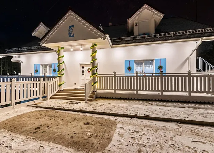 Apartman Fiona1 Centrum700m Parking Bezplatny Monitorowany Salon Tv Sypialnia Tv Kuchnia Lazienka Rekuperacja Karpacz