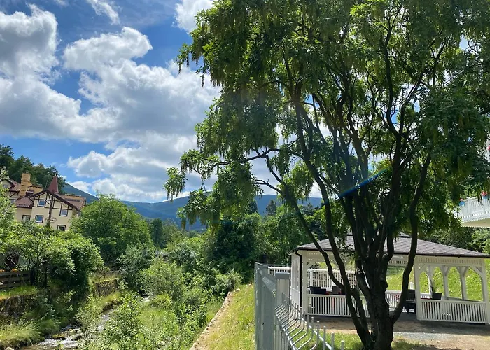 Fiona1 Centrum700m Parking Bezplatny Monitorowany Salon Tv Sypialnia Tv Kuchnia Lazienka Rekuperacja アパート カルパッチ